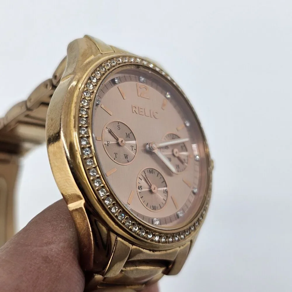 Relic Women's Watch 38MM‎ Gold Tone Dial Bracelet Crystal Bezel 6.5